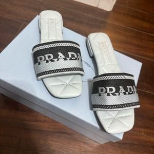 Prada slides